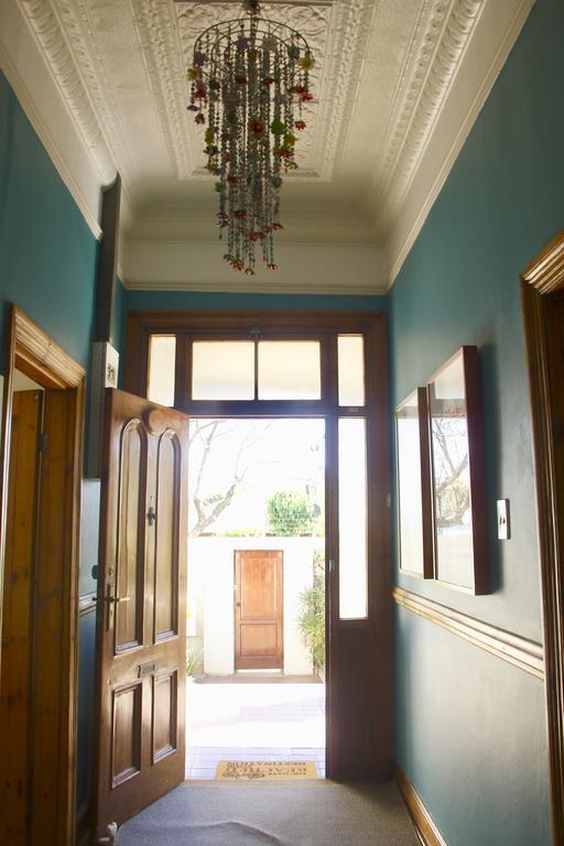 Melville Manor Guest House โจฮันเนสเบิร์ก ภายนอก รูปภาพ